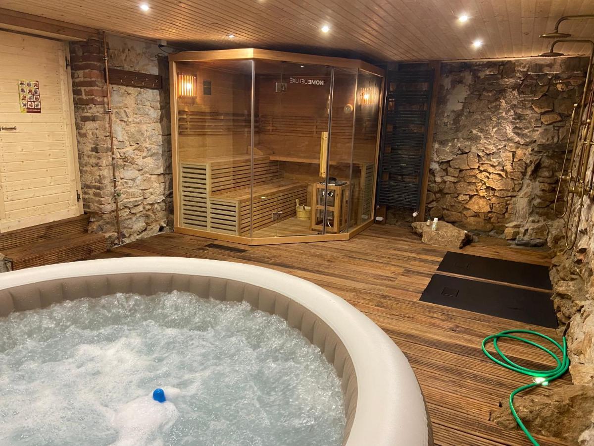 Apartment Georgstor Im Posthalterhof Mit Sauna ブランケンハイム エクステリア 写真